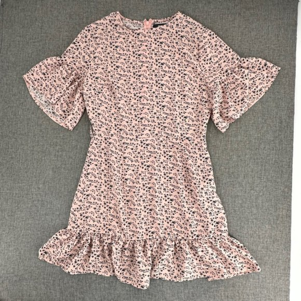 MISSGUIDED Floral Dress Pink Gray Size 4‎ Ruffled Trim Butterfly Sleeves